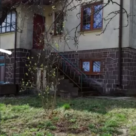 Sprzedam dom w Opatów dobra lokalizacja