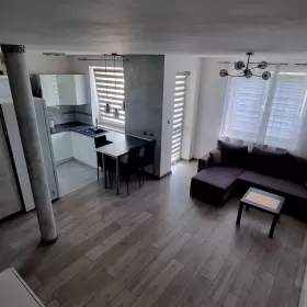 Sprzedam Mieszkanie Wołomin, 79 m2, dwupoziomowe, parking, zamknięte osiedle