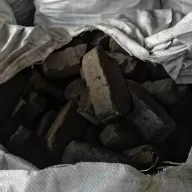 Sprzedam brykiet torfowy, zamiennik węgla 