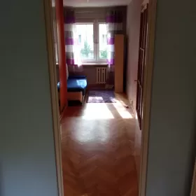 Sprzedam mieszkanie Poznań PARTER, 2 pokoje w centrum.