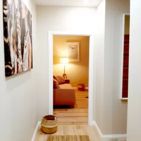 Sprzedam mieszkanie Warszawa 2 pokoje na Muranowie po remoncie, balkon, piwnica
