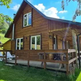 Bieszczady domek na odludziu w dziczy 