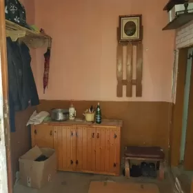 Z miasta na wieś, Domek na wsi plus łąka nad rzeką