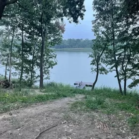 Sprzedam Dzialka Uzbrojona 750m2 nad JEZIOREM STEKLIN pow.115 ha