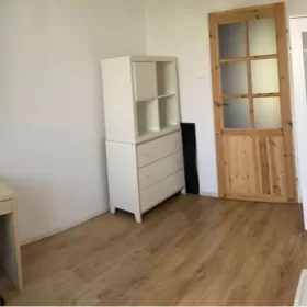 Sprzedam 2 pok. mieszkanie Komandosów Podwawelskie w Krakowie
