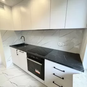 Sprzedam mieszkanie Radom 2 pokoje 45m2 I piętro, po remoncie centrum 