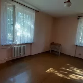 Sprzedam mieszkanie rozkładowe o pow. 49m2 na ul. Janowska w Koninie