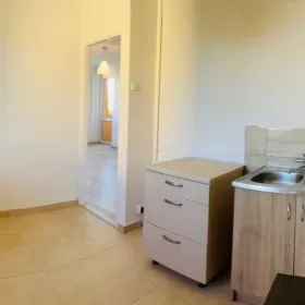 sprzedam mieszkanie Bielawa 3 pokoje, balkon, osiedle Włókniarzy
