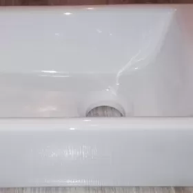 Umywalka nablatowa prostokątna lub wisząca lewa