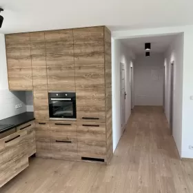 Wynajmę Mieszkanie z ogródkiem w centrum Żory park Cegielnia