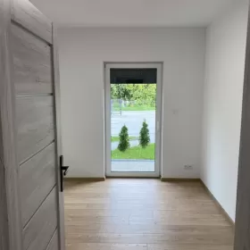 Wynajmę Mieszkanie z ogródkiem w centrum Żory park Cegielnia
