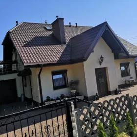 Sprzedam dom w cichej dzielnicy Rybnik blisko lasu.