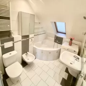 Sprzedam Dwupoziomowe mieszkanie ul. Kwiatowa, Gumieńce Szczecin 