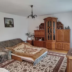 Sprzedam dom Łomianki w zabudowie bliźniaczej