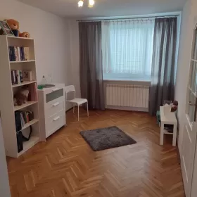 Sprzedam dom Łomianki w zabudowie bliźniaczej