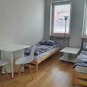 Wynajmę mieszkanie , pokoje Łódź centrum