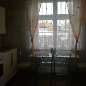 sprzedam Mieszkanie centrum miasta Mrągowo 80.6m2 altanka podwórko
