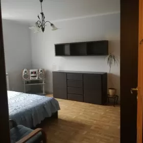 sprzedam Mieszkanie centrum miasta Mrągowo 80.6m2 altanka podwórko