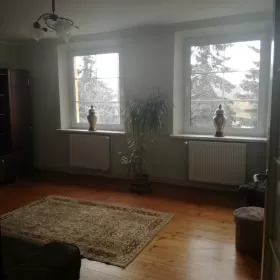 sprzedam Mieszkanie centrum miasta Mrągowo 80.6m2 altanka podwórko