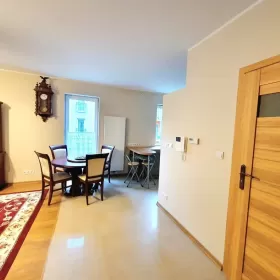Sprzedam mieszkanie w Częstochowa dzielnica Parkitka na zamykanym osiedlu