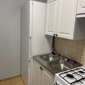 Wynajmę mieszkanie 3 pokojowe z balkonem centrum os. Zdroje