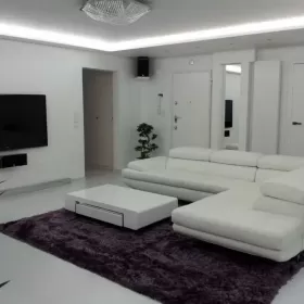 Sprzedam komfortowe mieszkanie Knurów WP II 75m2 3, 4 pokoje II piętro