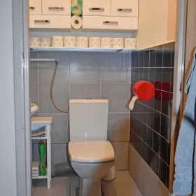 Sprzedam mieszkanie trzypokojowe, Nowy Rządz