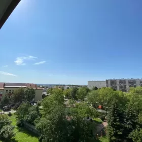 Os.  Słoneczne,   48 m², ładne mieszkanie  w doskonałej lokalizacji