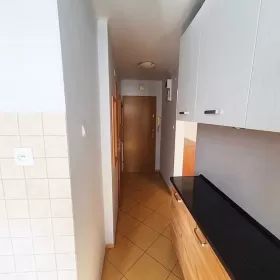 Sprzedam ustawną kawalerkę, 2 piętro! Oś. Przydworcowe