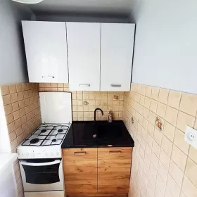 Sprzedam ustawną kawalerkę, 2 piętro! Oś. Przydworcowe