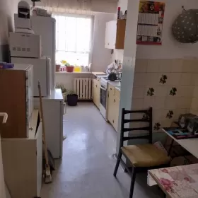 Sprzedam mieszkanie 3-pokojowe 69,4 m lub zamienię na mniejsze.