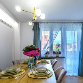 Przepiękny apartament, zielona okolica Białego Kamienia, klimatyzacja!