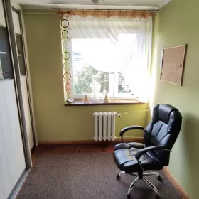Słoneczne, przestronne mieszkanie w cichej okolicy w Kamiennej Górze
