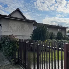 Budynek mieszkalny 215m2, do generalnego remontu, 10 mieszkań
