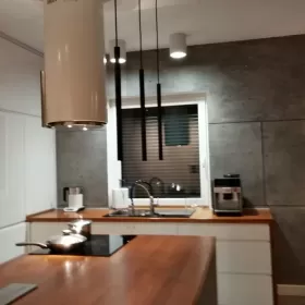 Sprzedam nowoczesny Dom z basenem oraz garażem,