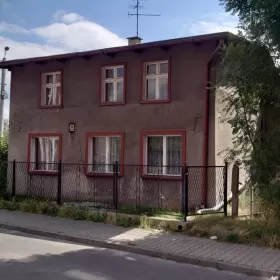 Do kapitalnego remontu, atrakcyjny dom w Zabrzu Sprzedam