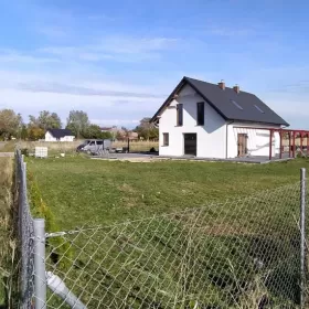NOWY DOM na SPRZEDAŻ  działka 750m2