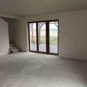 NOWY DOM na SPRZEDAŻ  działka 750m2