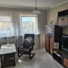 Okazja. Duża kawalerka 35 m2. świetna lokalizacja, ul. Moniuszki.