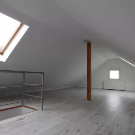 Apartament 60m2 dla 1 lub 2os, 2/3 pokoje, balkon, czynsz w cenie