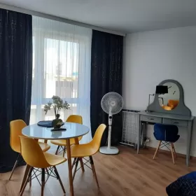 Wynajmę  kawalerkę  w Kołobrzegu