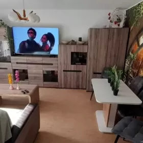 Bezpośrednio 3pok 50m2 parter Kleeberga zaraz obok parku i galerii