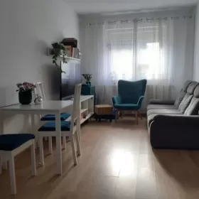 Wynajmę 38m2 lokal w domku wielorodzinnym