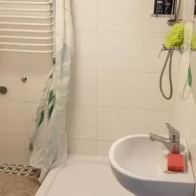 wynajem super luksusowego mieszkania47m2 3 pokoje łomianki okazja!!!