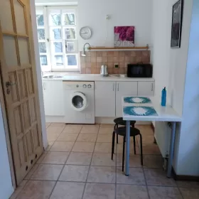 Kawalerka  36 m2  Łomianki  Centralne