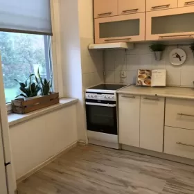 Kawalerka Szarlej centrum kaucja zwrotna