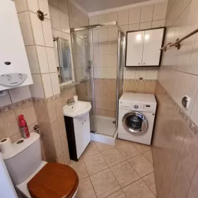 Wyposażone przytulne mieszkanie w atrakcyjnej okolicy - zapraszam!