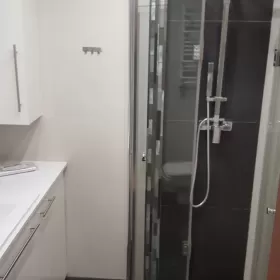 Mieszkanie 2 pokoje 42m2 Dzierzoniow rynek blok