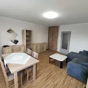 Funkcjonalna, duża kawalerka w centrum Piły