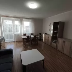 Funkcjonalna, duża kawalerka w centrum Piły